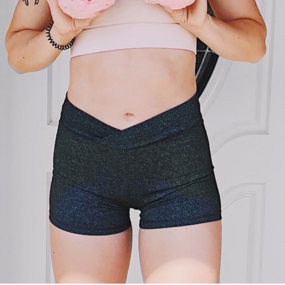 Athletic high waisted shorts